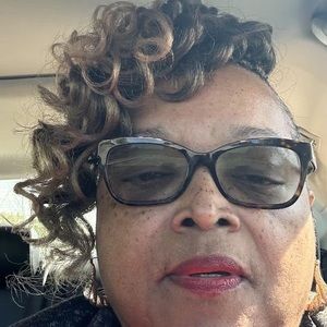 Meet your Posher, Kathi